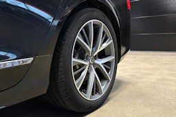 musta Volvo V90 2020 kuva 9.
