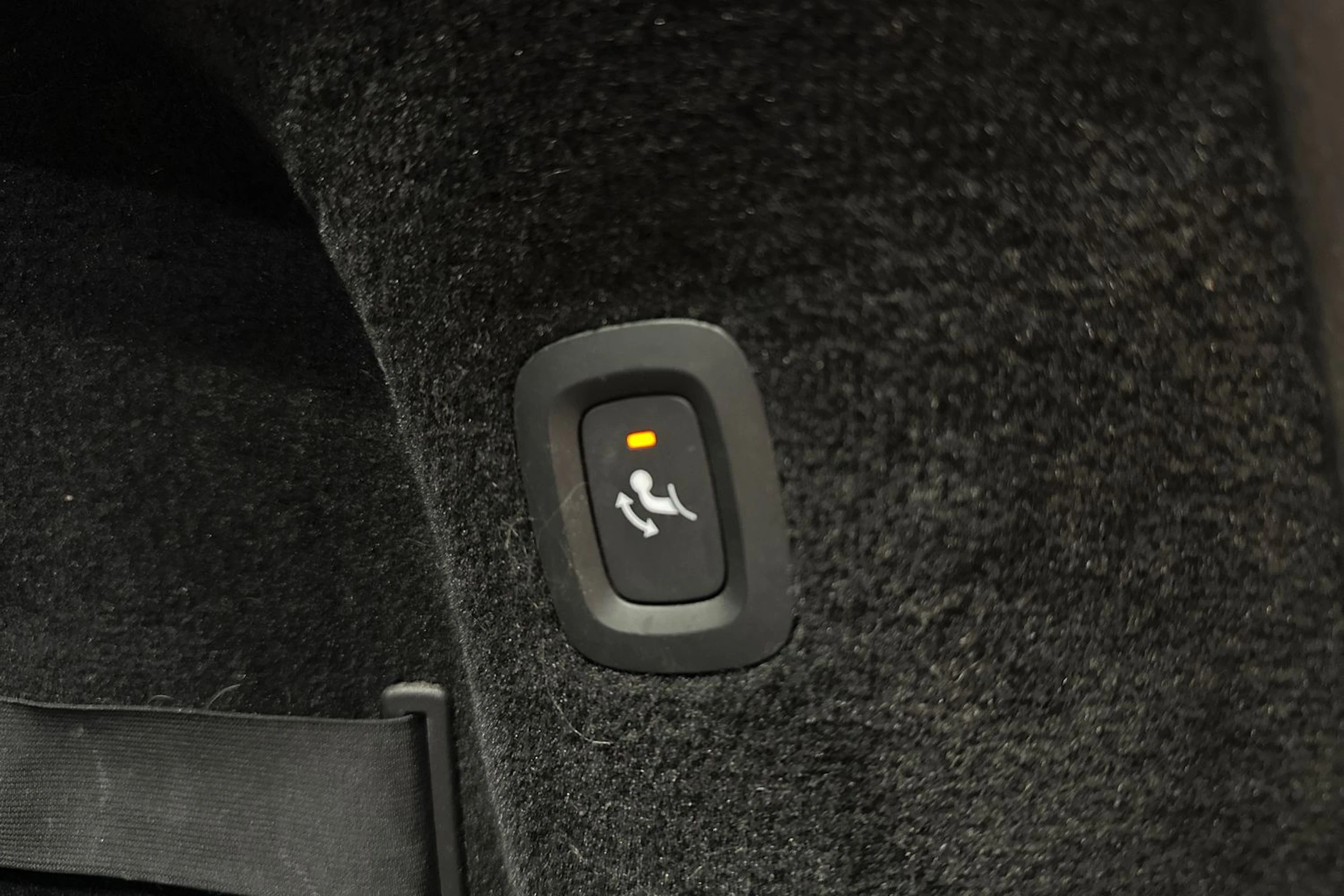 musta Volvo V90 2020 kuva 26.