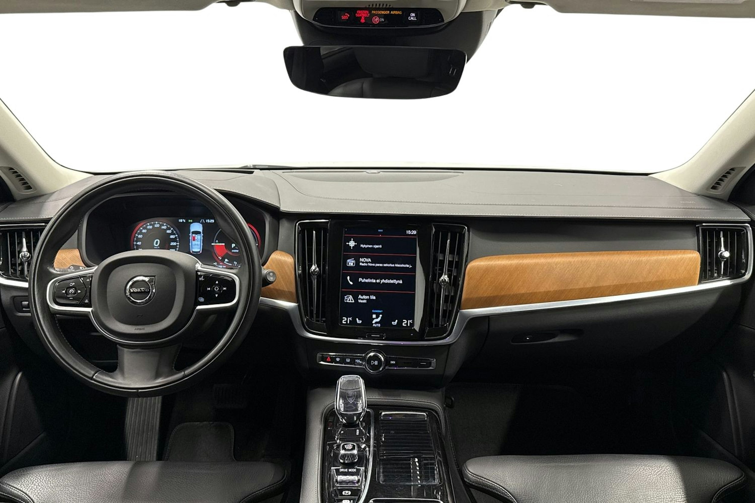 valkoinen Volvo V90 2020 kuva 8.