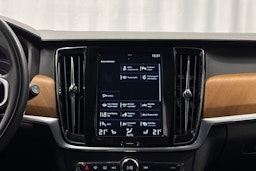 valkoinen Volvo V90 2020 kuva 15.