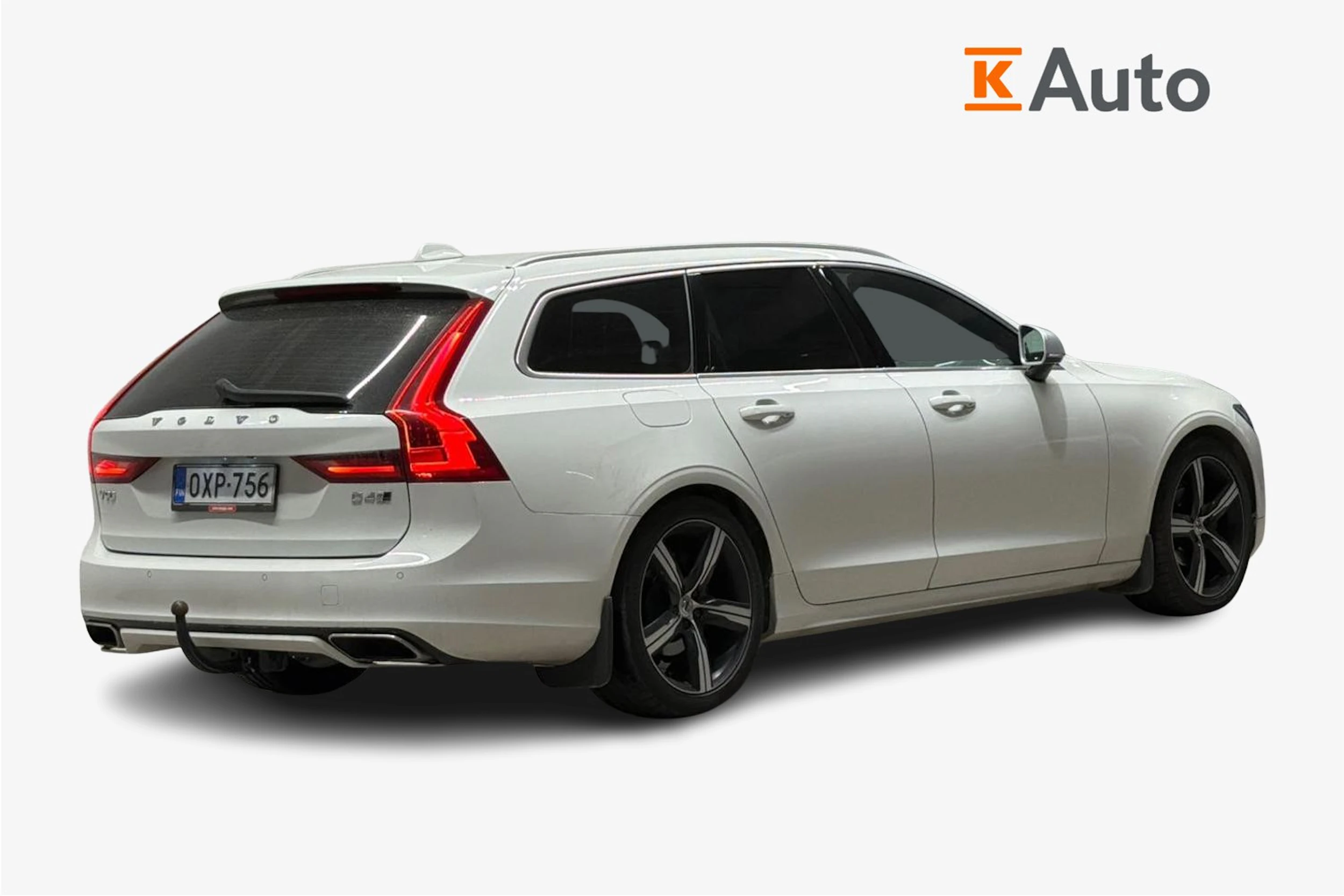 valkoinen Volvo V90 2020 kuva 2.