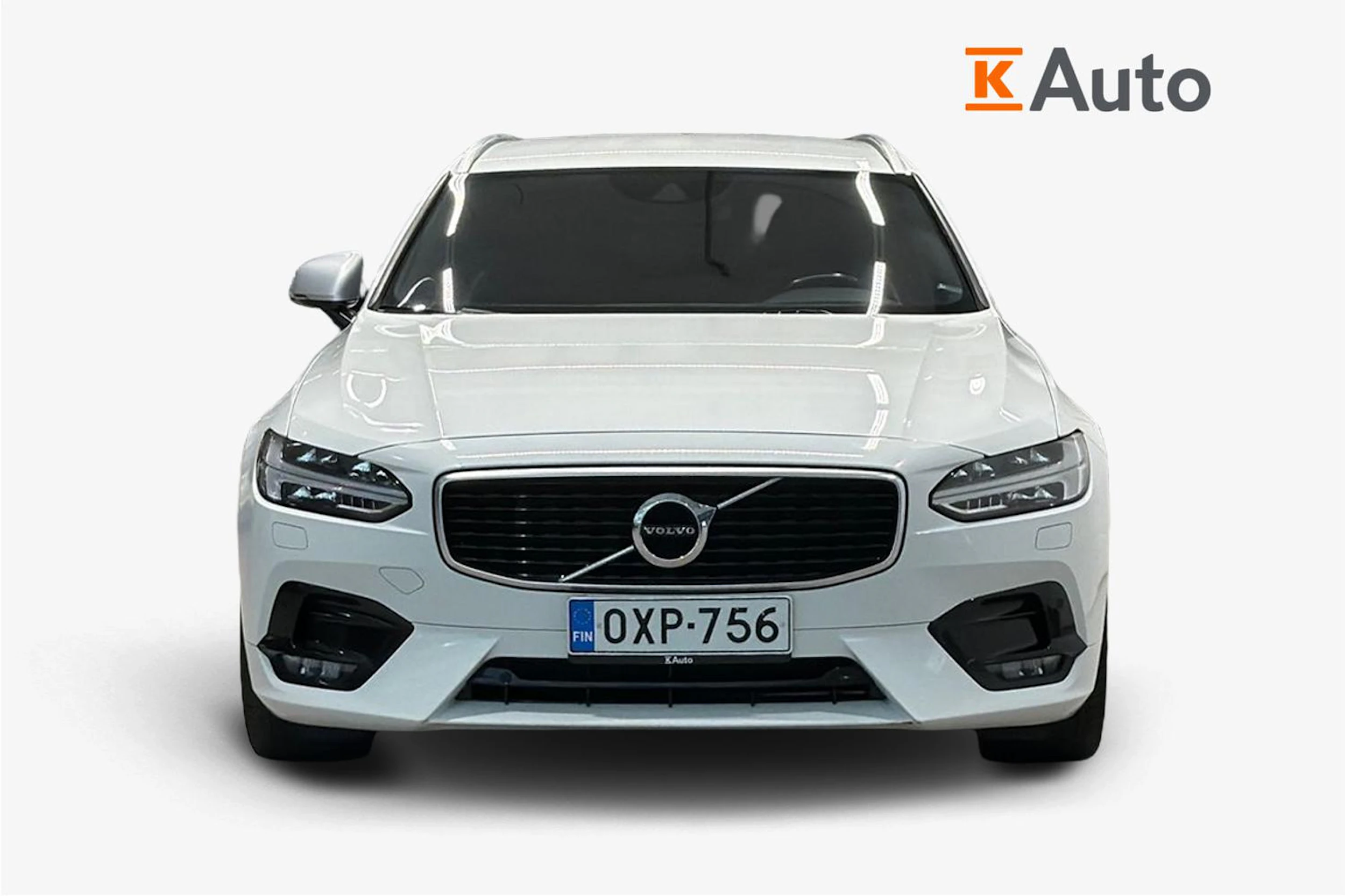 valkoinen Volvo V90 2020 kuva 5.