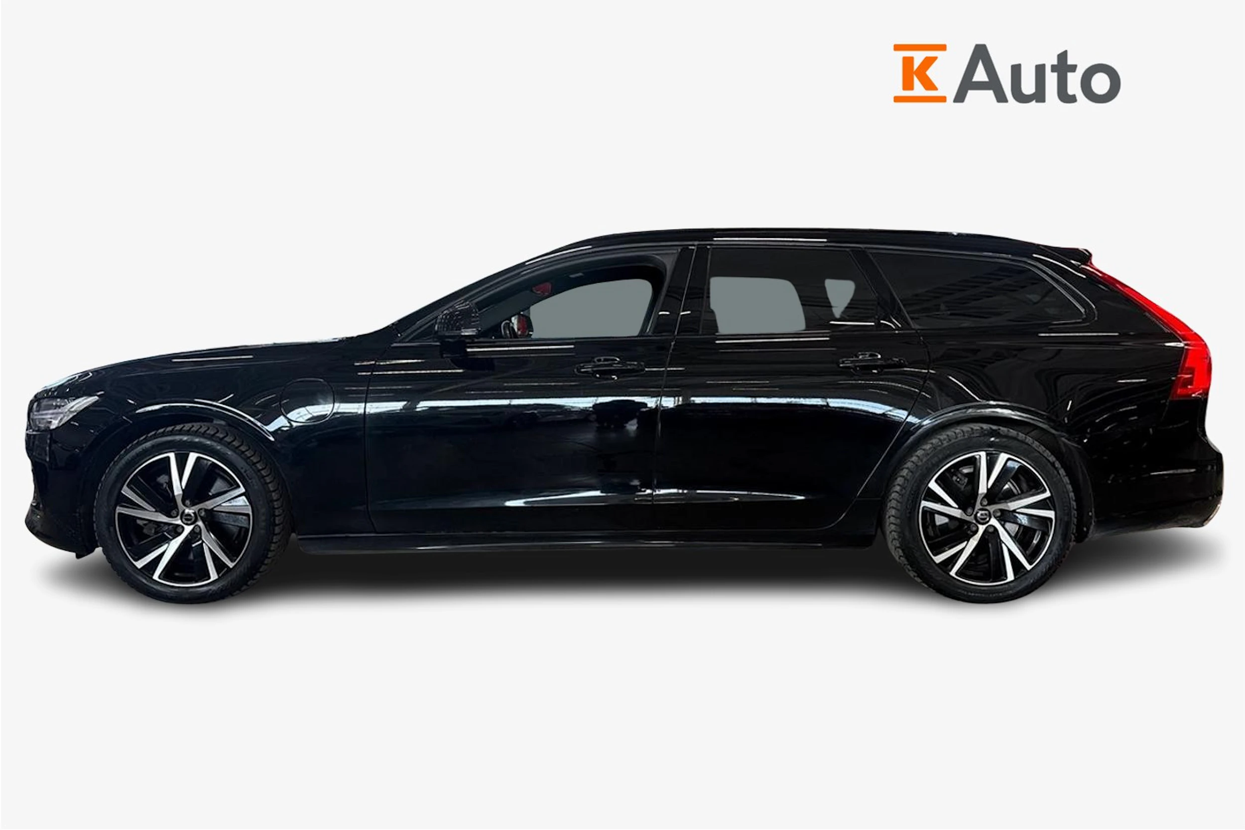 musta Volvo V90 2020 kuva 5.