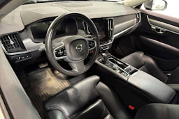 harmaa Volvo V90 2020 kuva 3.
