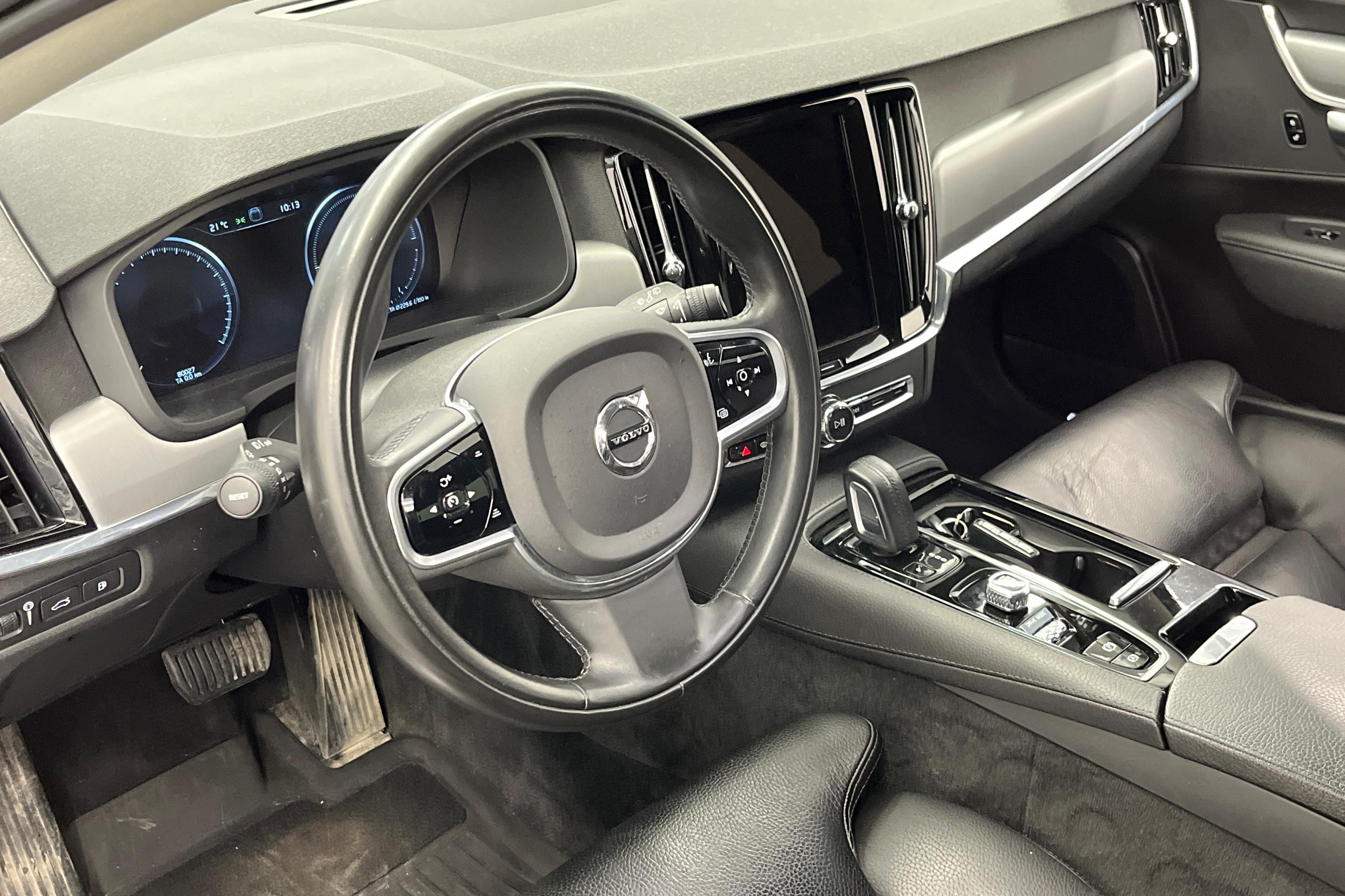 Volvo V90 T8 TwE AWD Momentum aut 2020, kuva 6/15