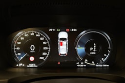 musta Volvo V90 2021 kuva 17.