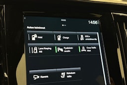 musta Volvo V90 2021 kuva 26.