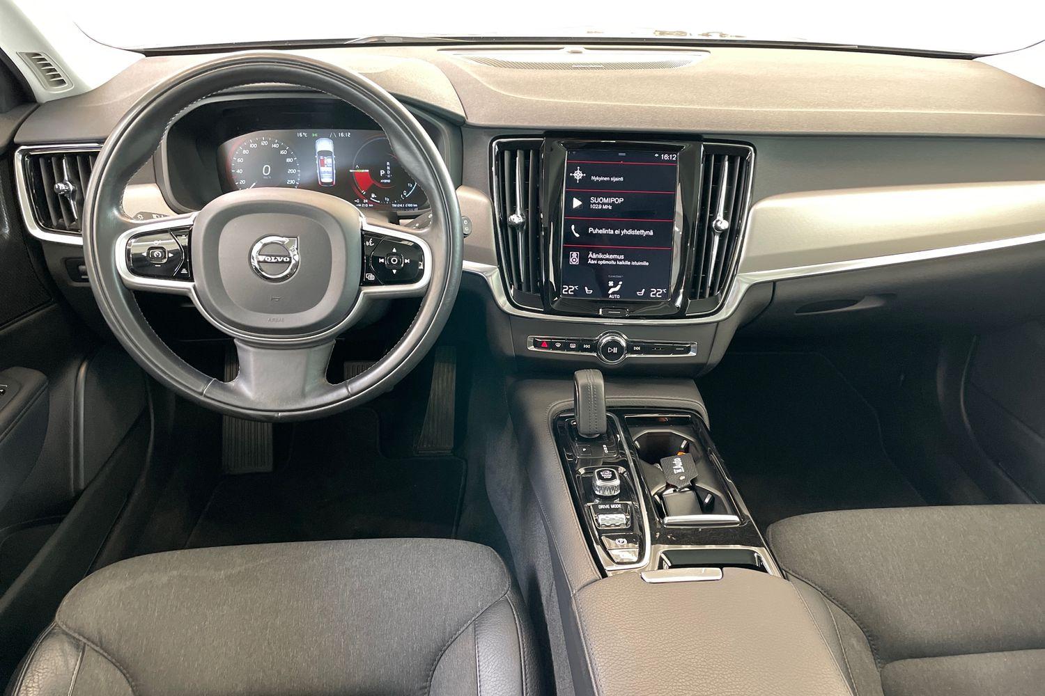 Volvo V90 2021, kuva 7/24