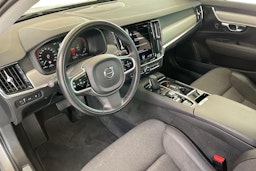harmaa Volvo V90 2021 kuva 7.