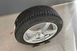 harmaa Volvo V90 2021 kuva 27.