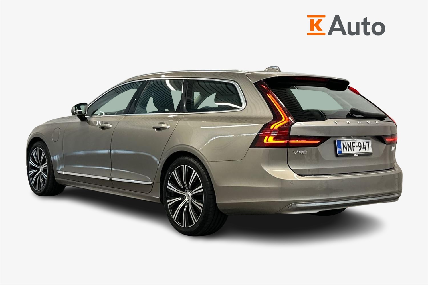 Volvo V90 T8 TwE AWD Inscription aut 2021, kuva 2/33