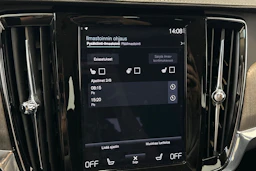 Harmaa Volvo V90 2021 kuva 27.