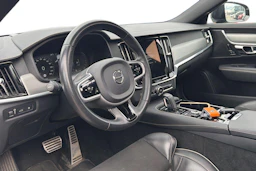 harmaa Volvo V90 2021 kuva 3.