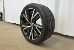 sininen Volvo V90 2022 kuva 10.