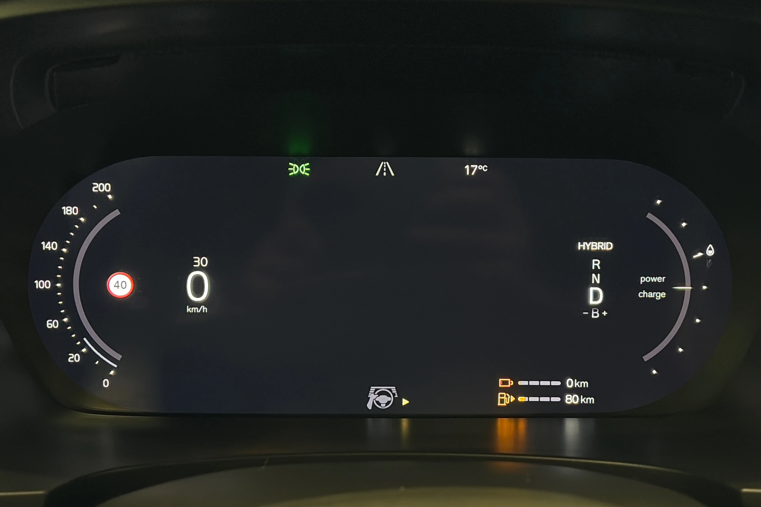 sininen Volvo V90 2022 kuva 13.