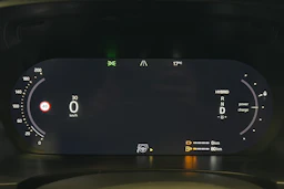 sininen Volvo V90 2022 kuva 13.