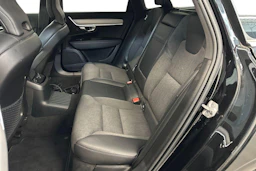 musta Volvo V90 2022 kuva 8.