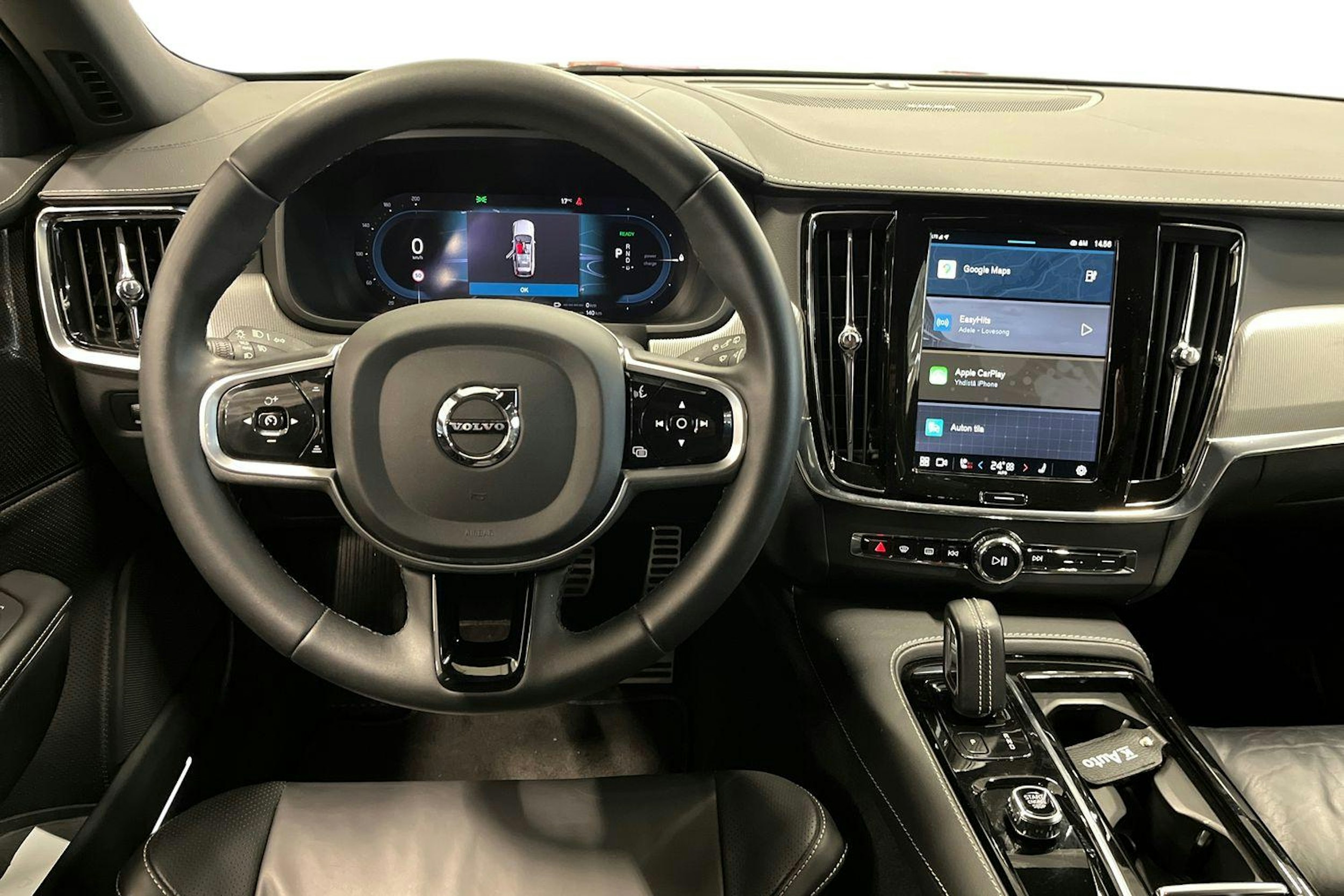 Harmaa Volvo V90 2022 kuva 7.