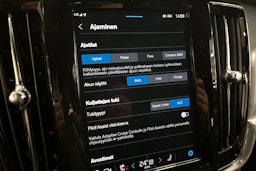 Harmaa Volvo V90 2022 kuva 22.