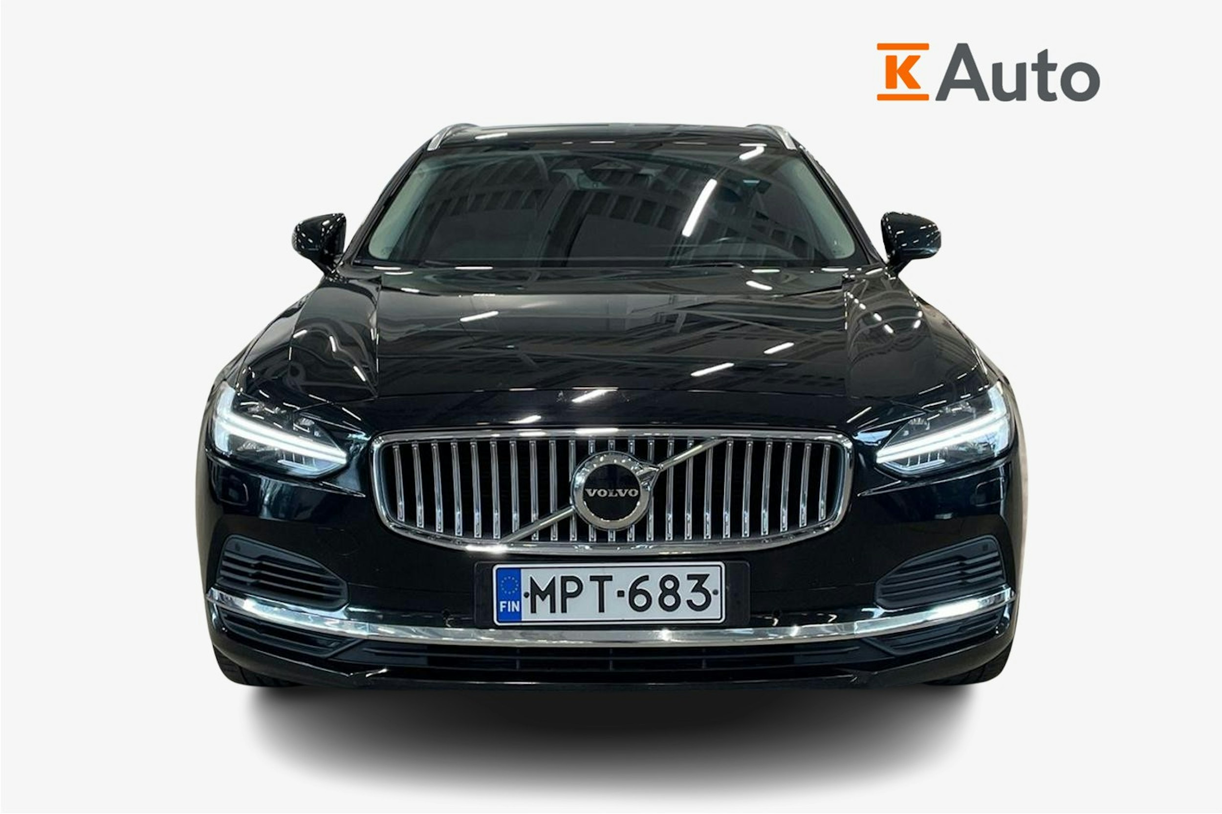 musta Volvo V90 2022 kuva 5.