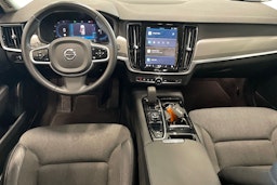 musta Volvo V90 2022 kuva 9.