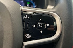 musta Volvo V90 2022 kuva 16.