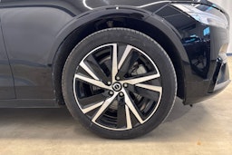 musta Volvo V90 2022 kuva 34.