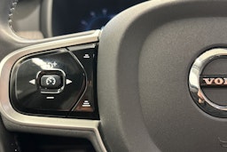 musta Volvo V90 2022 kuva 14.