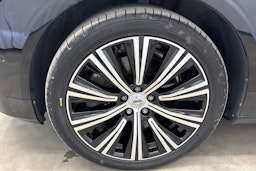 musta Volvo V90 2022 kuva 31.