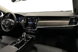 musta Volvo V90 2022 kuva 7.