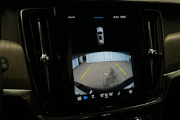 musta Volvo V90 2022 kuva 26.