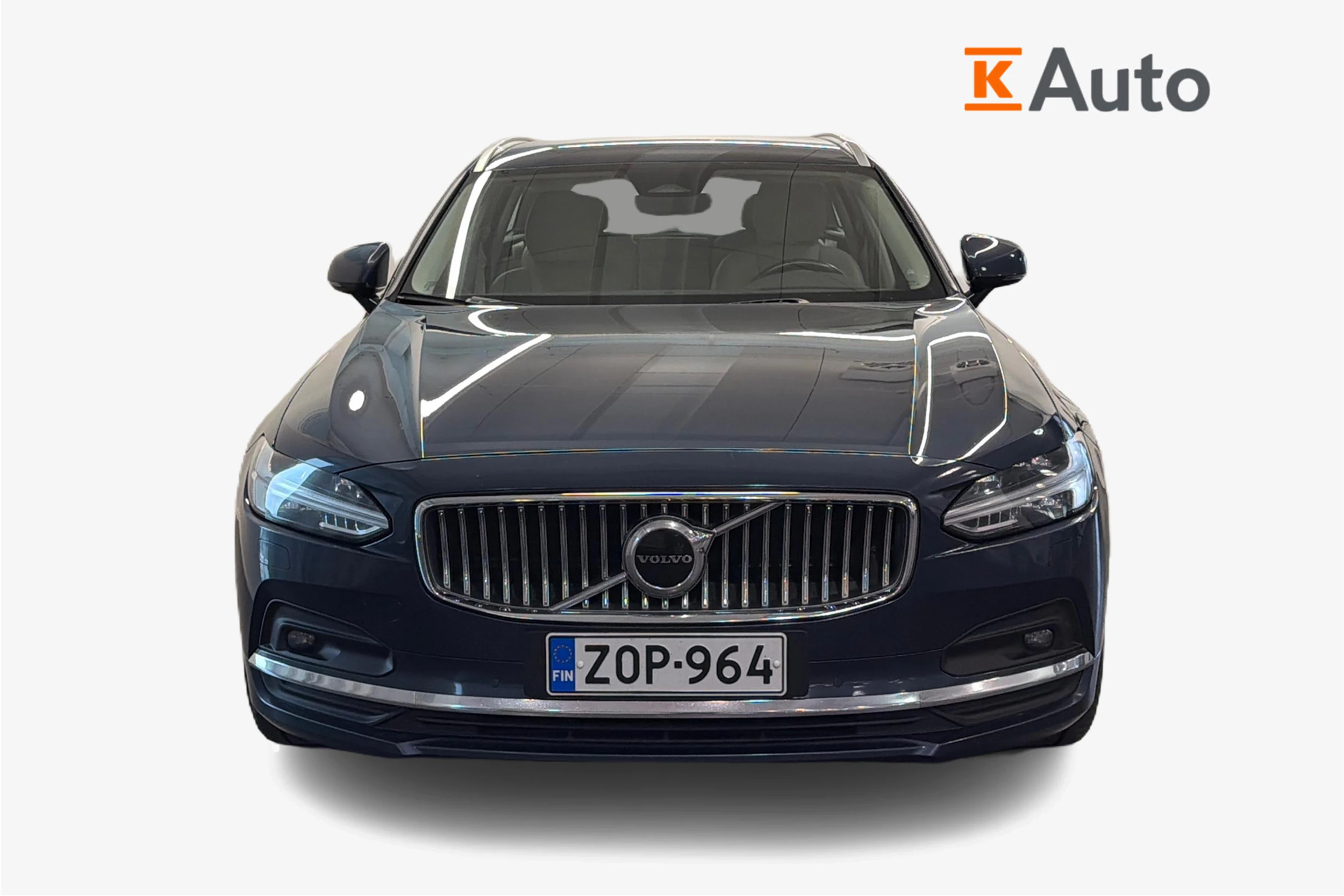 sininen Volvo V90 2022 kuva 5.