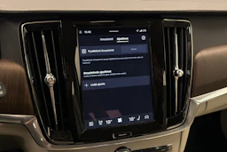 sininen Volvo V90 2022 kuva 33.