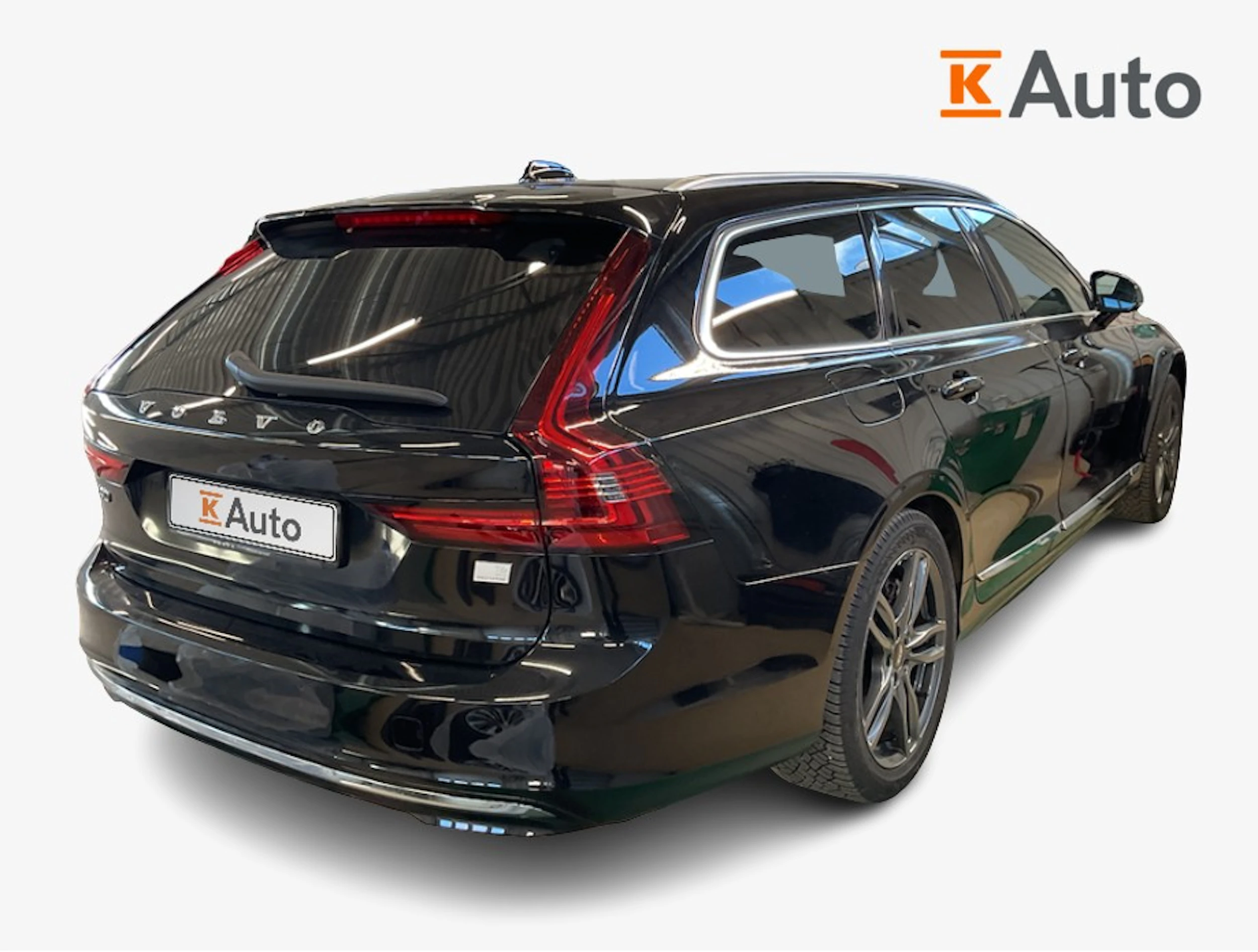 Volvo V90 2023 kuva 2.