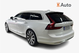 valkoinen Volvo V90 2023 kuva 2.