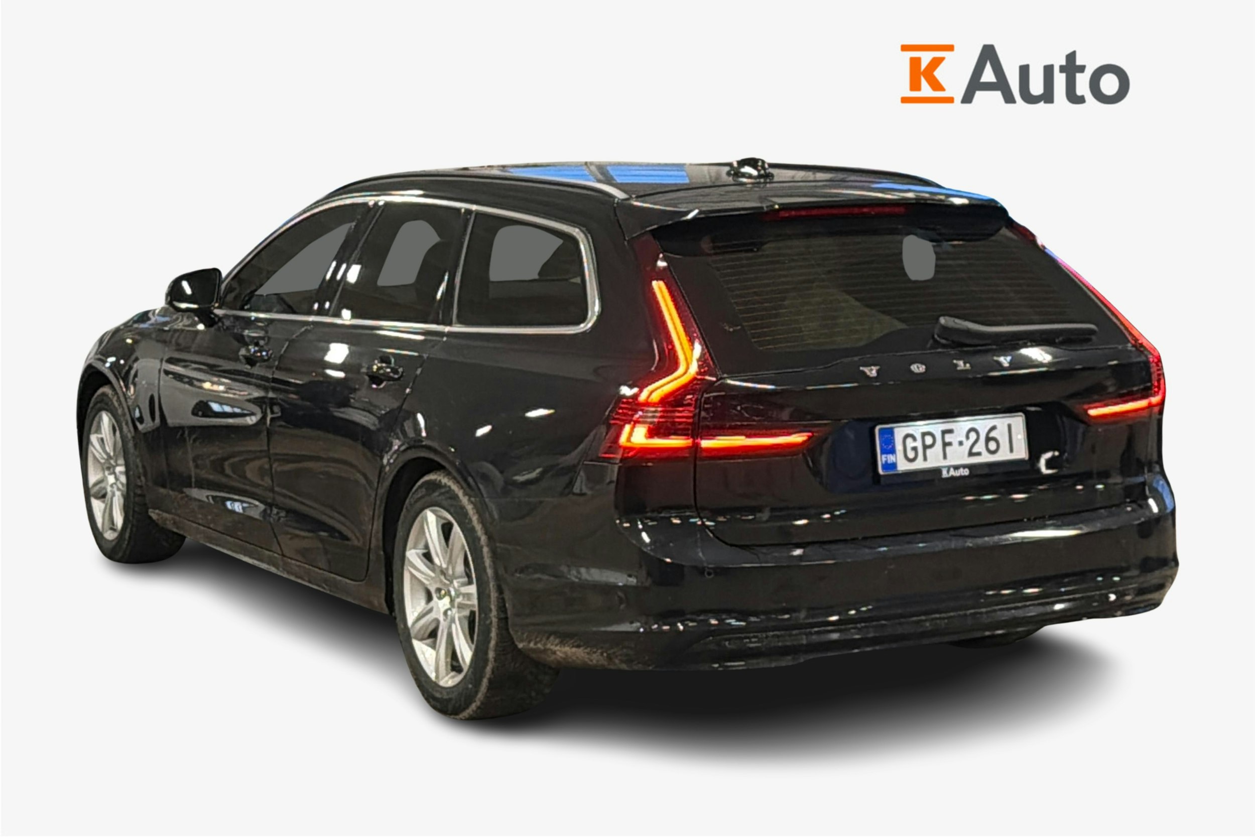 musta Volvo V90 2023 kuva 2.