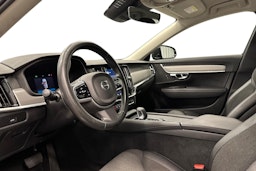 musta Volvo V90 2023 kuva 7.