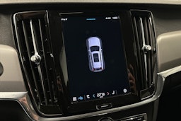 musta Volvo V90 2023 kuva 24.