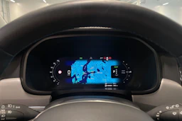 Musta Volvo V90 2023 kuva 14.