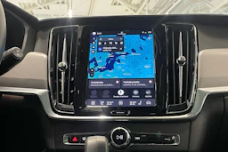 Musta Volvo V90 2023 kuva 21.