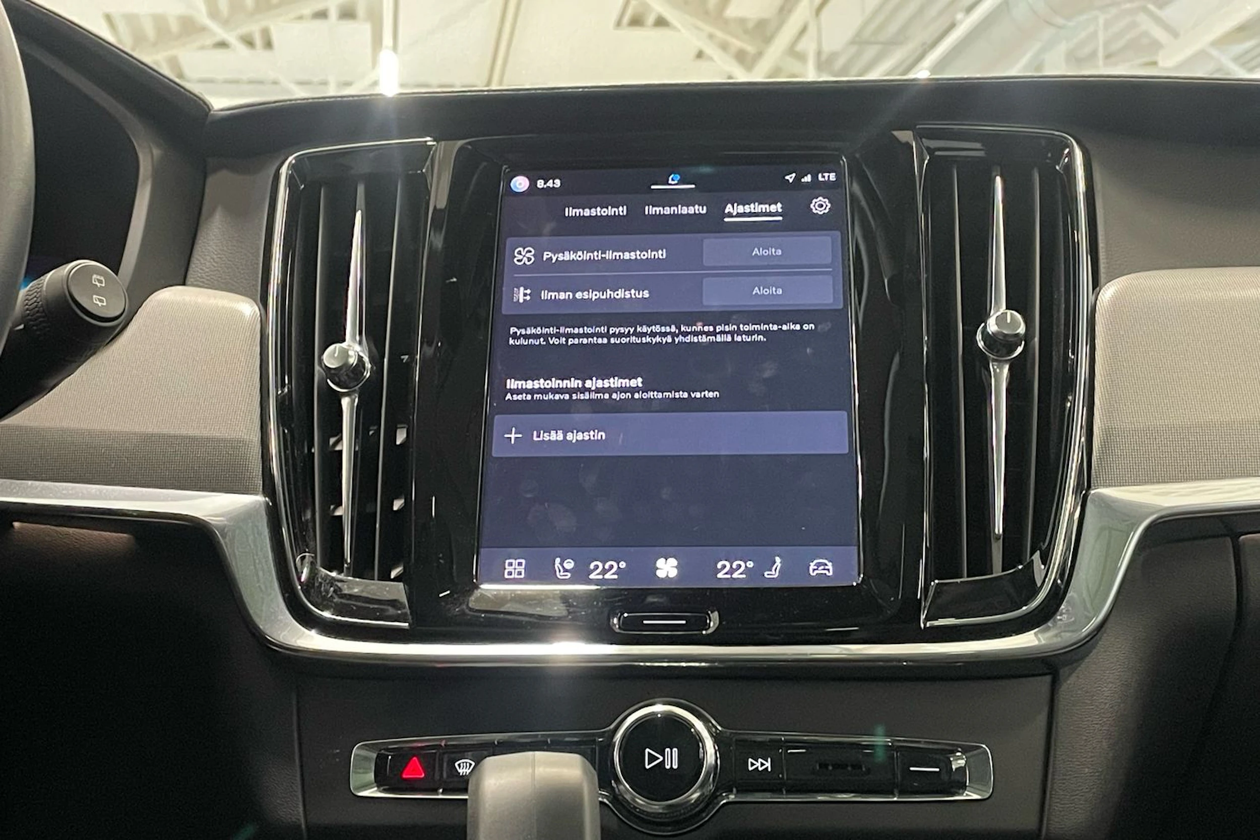 Musta Volvo V90 2023 kuva 23.
