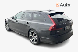 musta Volvo V90 2023 kuva 2.