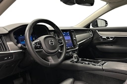 musta Volvo V90 2023 kuva 7.