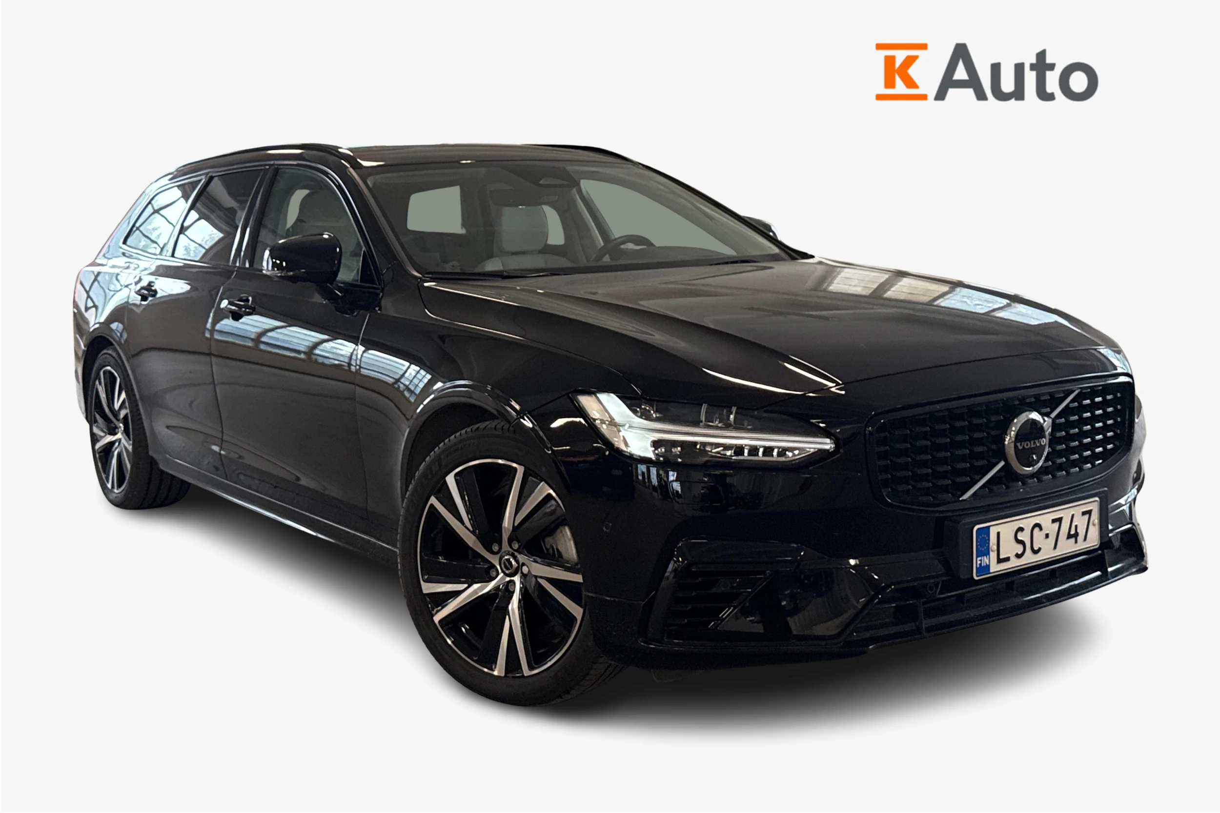 musta Volvo V90 2023 kuva 1.