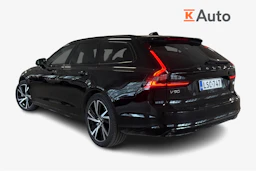 musta Volvo V90 2023 kuva 2.