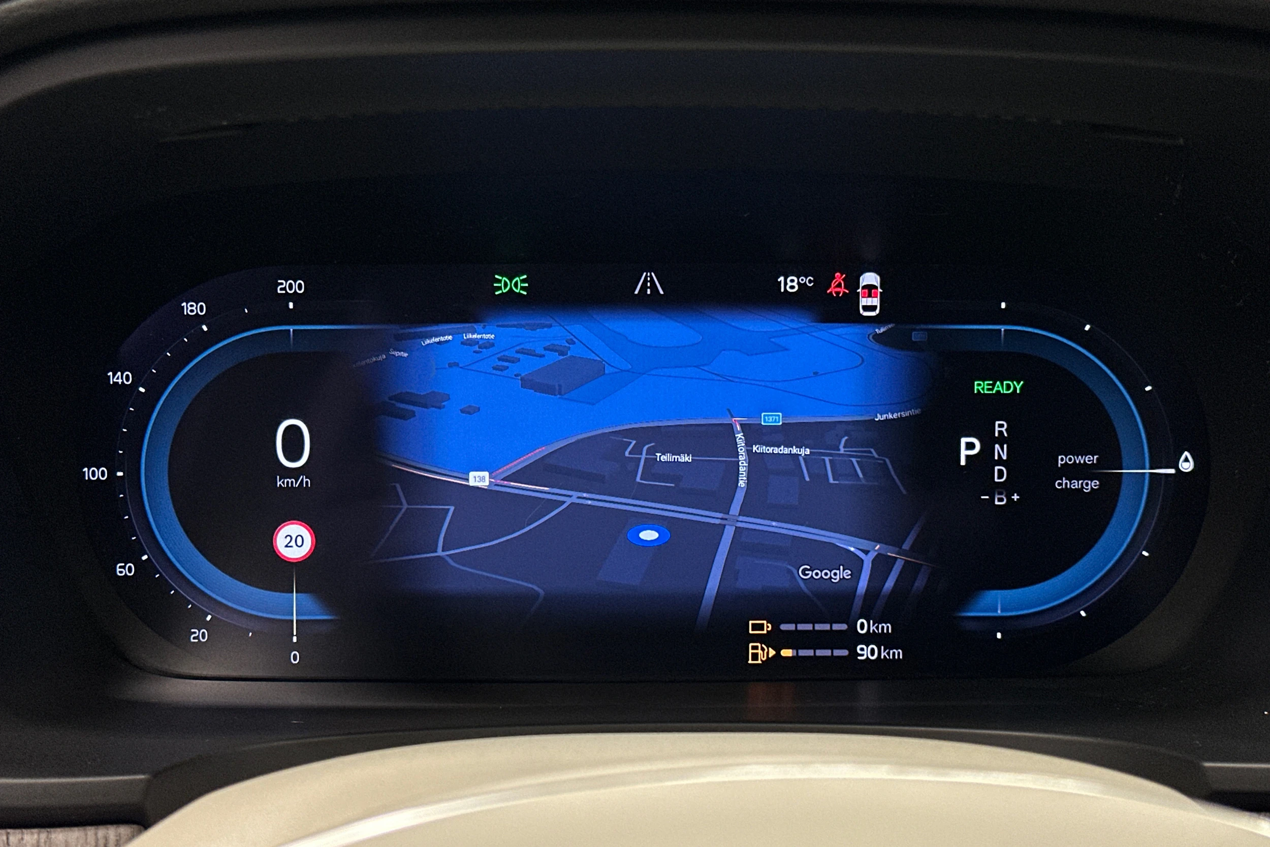 musta Volvo V90 2023 kuva 13.