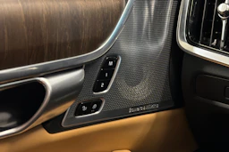 ruskea (beige) Volvo V90 2024 kuva 25.