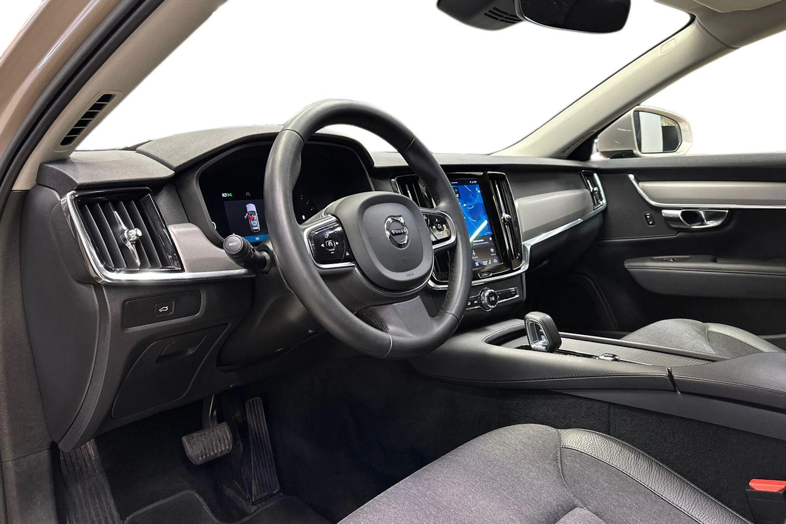 ruskea (beige) Volvo V90 2023 kuva 8.