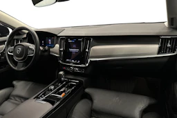 harmaa Volvo V90 2024 kuva 9.