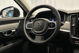 harmaa Volvo V90 2024 kuva 21.